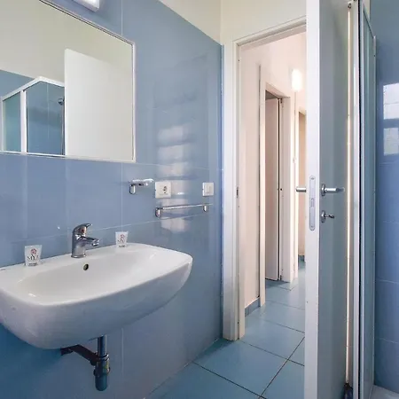 In S,aurunca With Kitchen Holiday home Baia Domizia