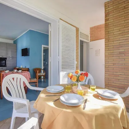 In S,aurunca With Kitchen